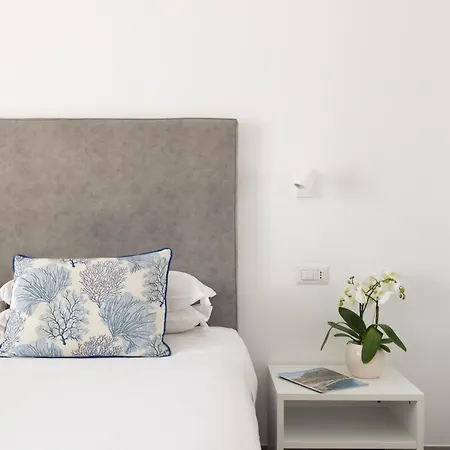 Frühstückspension Yourhome - Maison Degli Aranci 3*