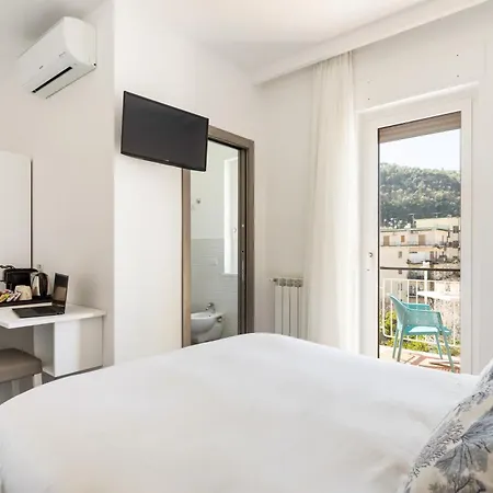 Yourhome - Maison Degli Aranci Sorrento