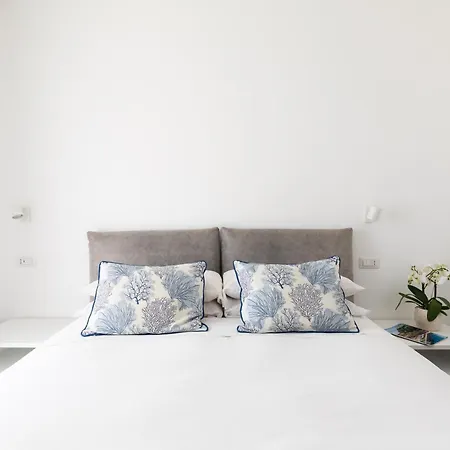 Yourhome - Maison Degli Aranci 3*