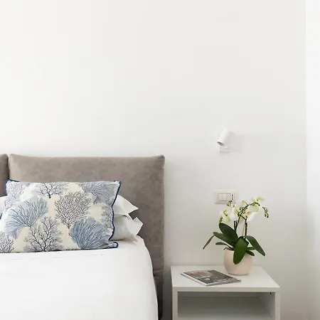 Yourhome - Maison Degli Aranci B&B