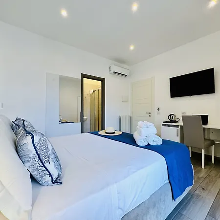 Yourhome - Maison Degli Aranci Bed and Breakfast